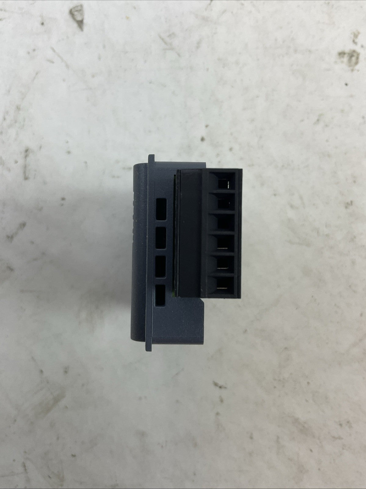 SIEMENS 1P 6ES7 221-3BD30-0XB0 SIMATIC S7-1200 DIGITAL INPUT MODULE