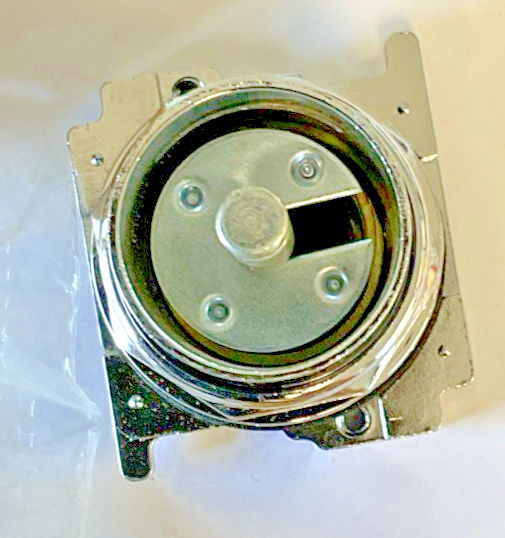 EATON 10250TA44 PUSHBUTTON OPERATOR W/PADLOCK ATTACHMENT