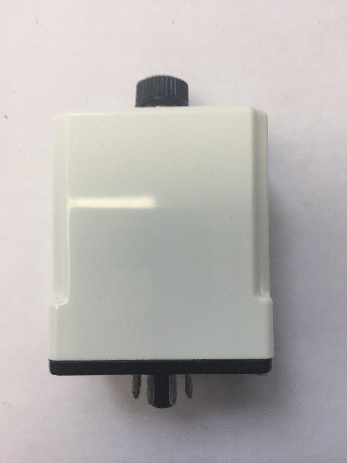 ALLEN BRADLEY 700-HT12AA24 TIMING RELAY 24VAC SER A