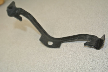 LOT of 98 / ERICO CADDY K16 KON-CLIP / CONDUIT HANGER- NEW SURPLUS - for 1" EMT