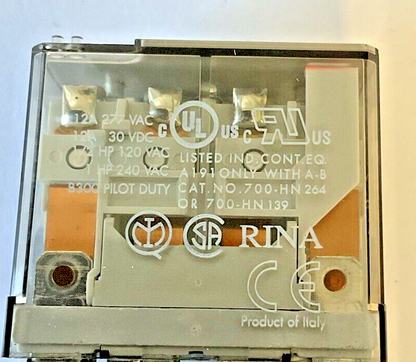 ALLEN BRADLEY 700-HN139 SOCKET 10A 300V W/ 700HF34Z24-4 RELAY 12A 24VDC SER.C
