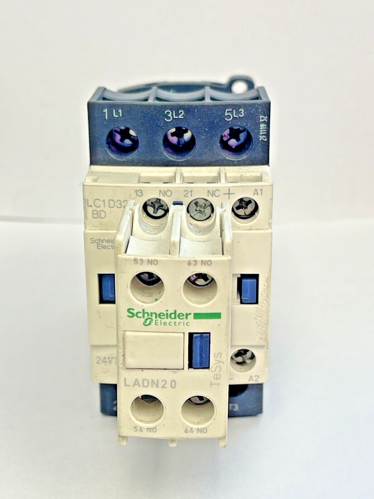 SCHNEIDER ELECTRIC - LC1D32 - CONTACTOR 24VDC & SCHNEIDER LADN20 - CONTACT BLOCK