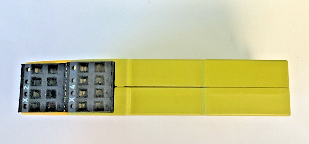 PILZ PNOZ S4 C 24VDC 3N/O 1N/C SAFETY RELAY 24VDC 2,5W