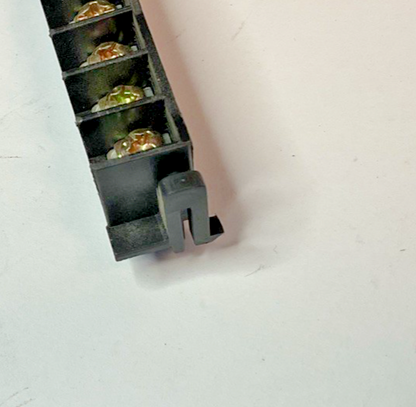 DIRECT LOGIC 150 PLC TERMINAL 15 SCREW ****LOTOF2***
