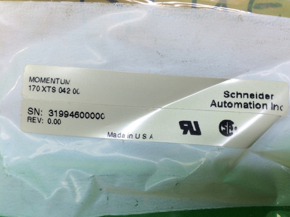 MODICON 170-XTS-042-00 170XTS04200 MOMENTUM