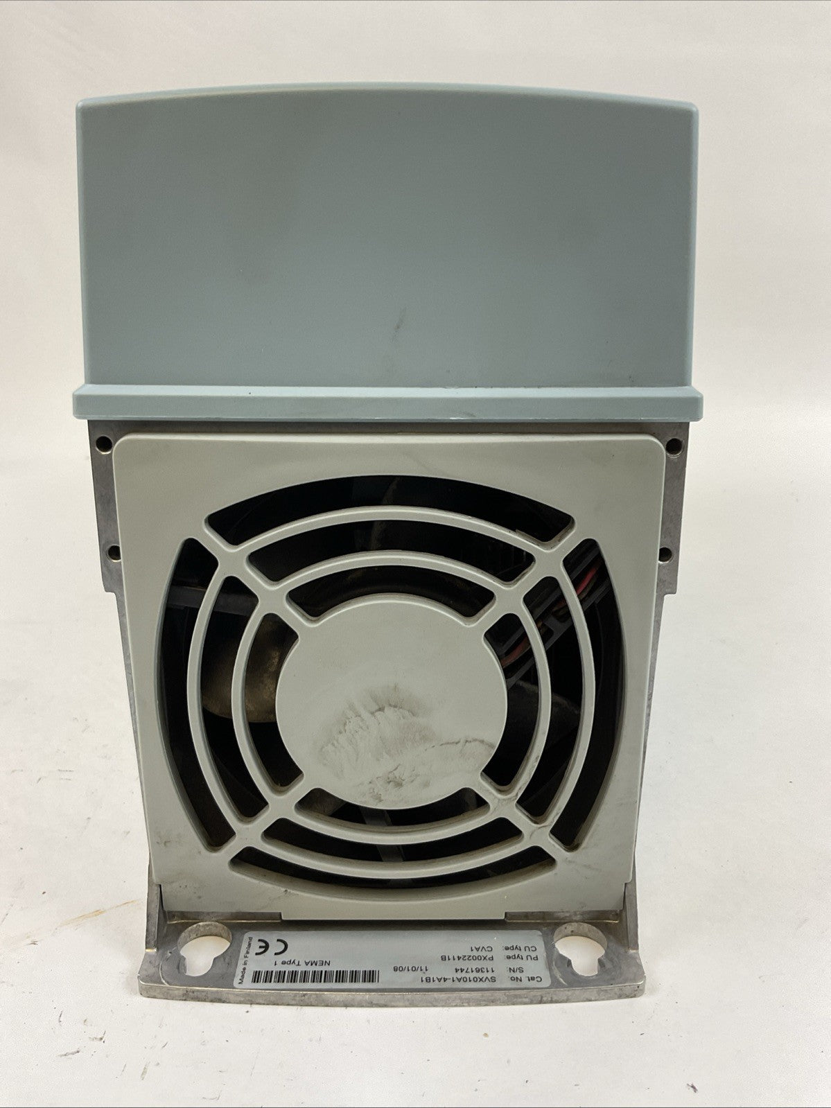JOHNSON CONTROLS VS015410A-N0000 VARIABLE SPEED DRIVE OUTPUT V2:3-0-VIN 0-500HZ
