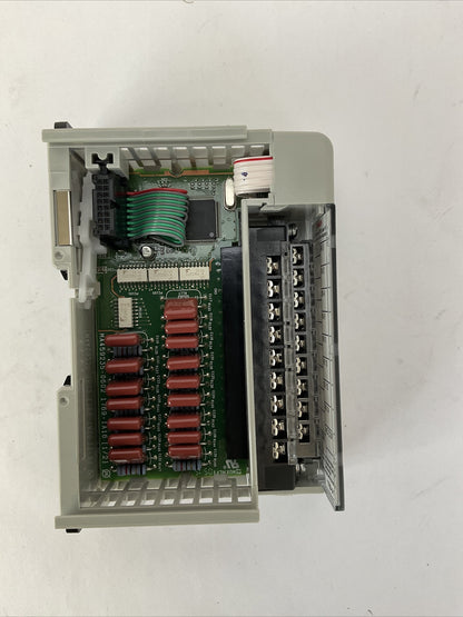 ALLEN BRADLEY 1769-IA16 DIR/VER 95320734/04 F/W REV 3.1 SER A 16PT INPUT MODULE