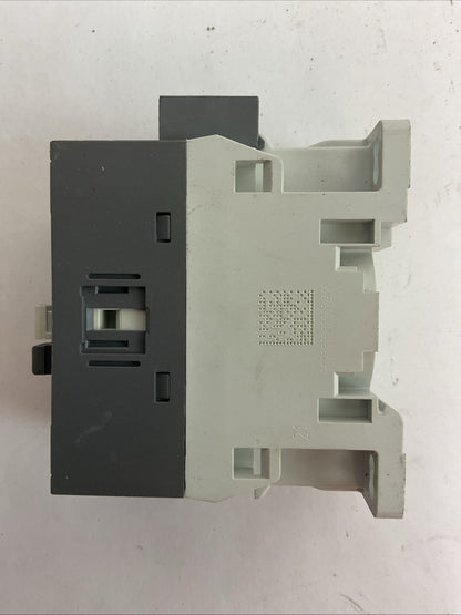 ABB AF09Z-30-01-21 CONTACTOR 600VAC 25A 3PH 7.5HP 24-60V 50/60HZ 20-60VDC