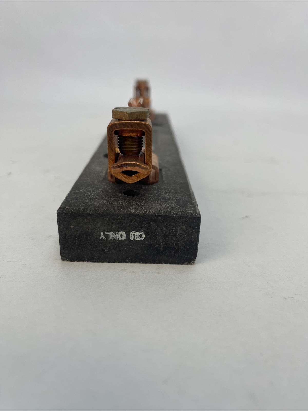 MULTI UNION 2552R CARTRIDGE FUSE HOLDER 61-100AMPS 600V SINGLE POLE MAIN LINE