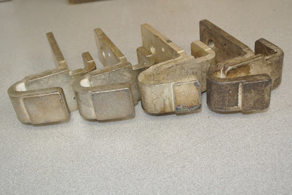 LOT of 4 / ALLEN-BRADLEY BUL. 702 LOWER CONTACT ONLY / SIZE 5 / from Z-34042