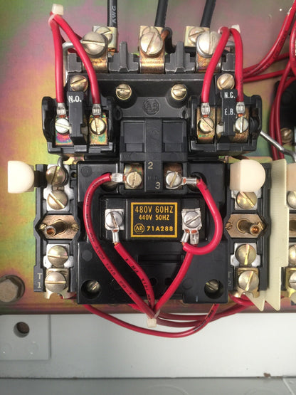 ALLEN BRADLEY 1212-BAB DUPLEX PUMP CONTROL 575V 10HP 3PH COIL 480V 60HZ