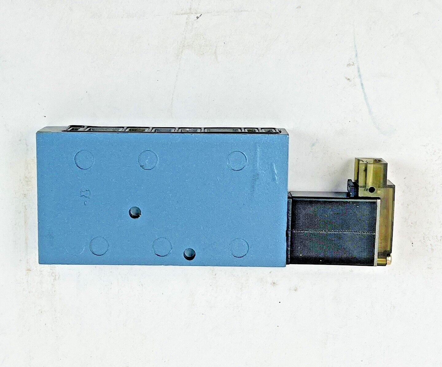 MAC - 48A-AMA-000-GDFP-1DU - SOLENOID VALVE - 24VDC, 20-12 PSI, 4 WATT, 2 POS