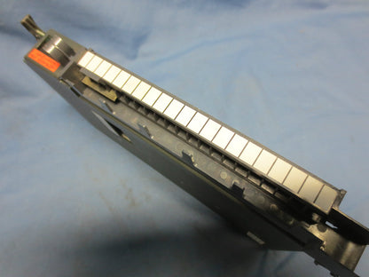 ALLEN-BRADLEY 1771-OAD OUTPUT MODULE - 12 to 120V AC