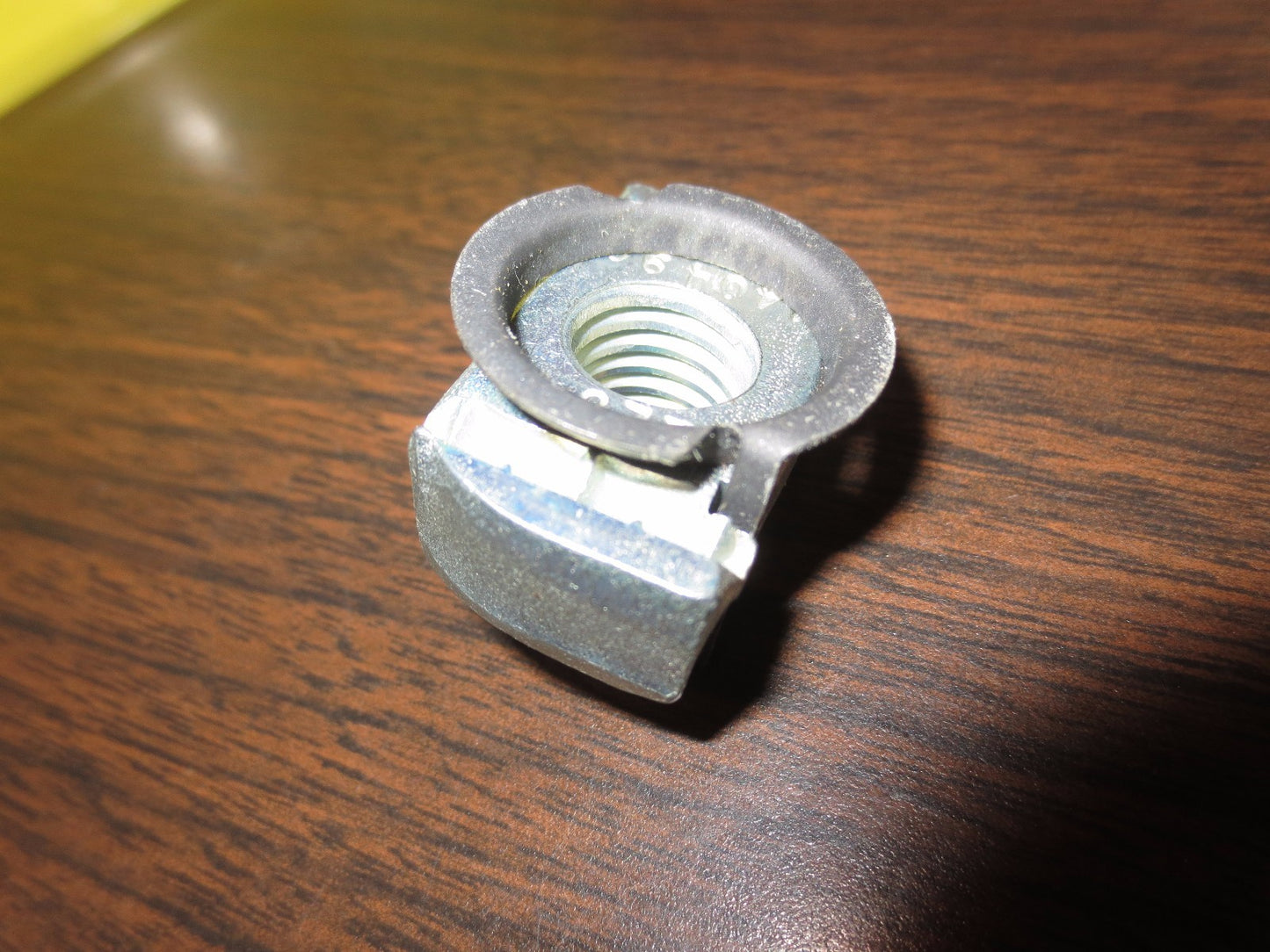 COOPER B-LINE TN225ZN(1/2) TWIRL NUT 1/2-13 STEEL ZINC-PLATED NEW SURPLUS LOT/34