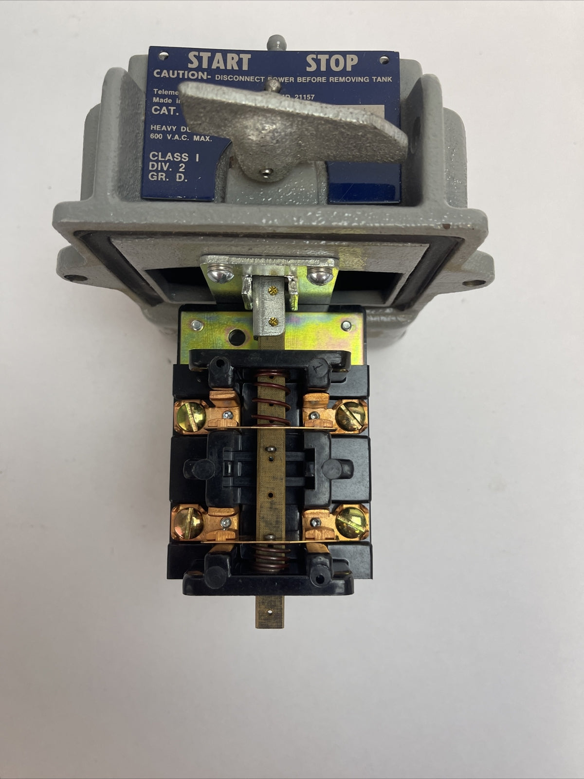 TELEMECANIQUE 2080-ZQ11 PUSHBUTTON STATION 600VAC