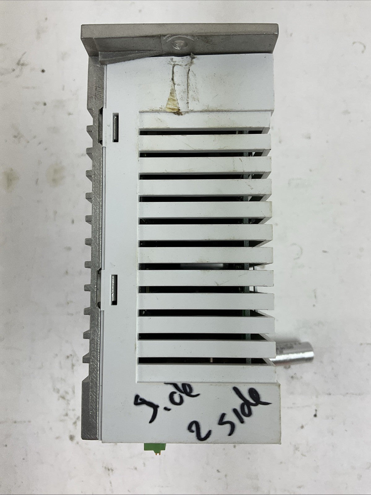 IAI SCON-C-60A-NP-2-1 SERVO CONTROLLER OUTPUT 0-135V RCS2-SA7C-A-60-4-300-T2-S