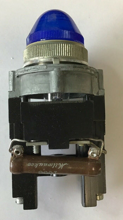 CUTLER HAMMER 10250H396A PUSH BUTTON ELEMENT INDICATING LIGHT  110V HEAVY DUTY