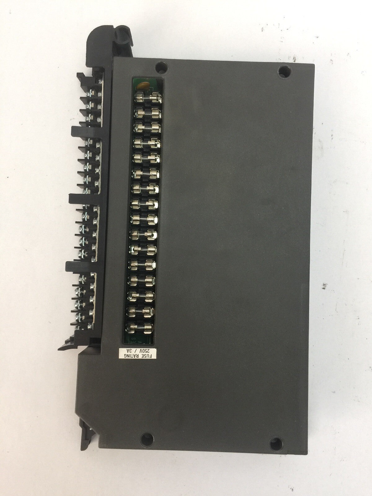 ALLEN BRADLEY 1771-0D16/B 120VAC OUTPUT 2A PILOT DUTY REV D03