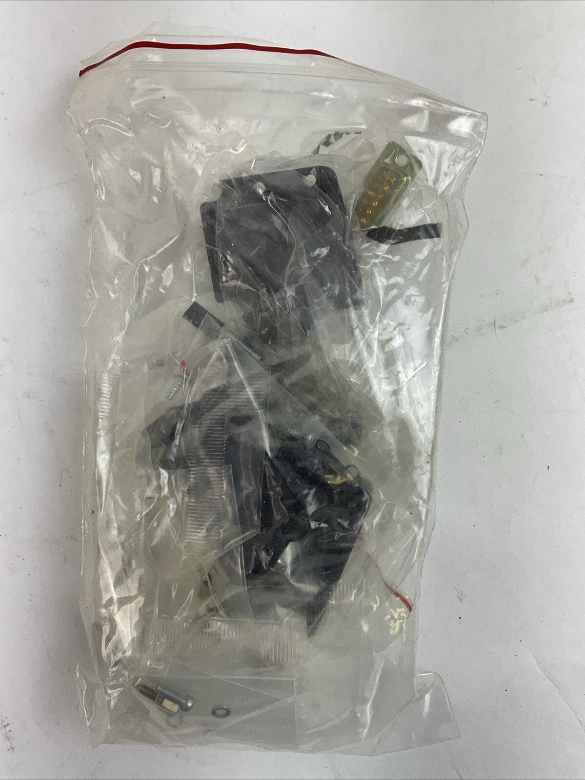 ALLEN BRADLEY 1770-XXP 25 PIN CONNECTOR KIT