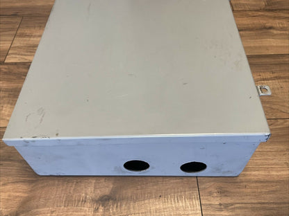 GE TH3224J MODEL 11 FUSIBLE SAFETY SWITCH 200A 240VAC 250VDC 60HP 2P TYPE 1,5,12