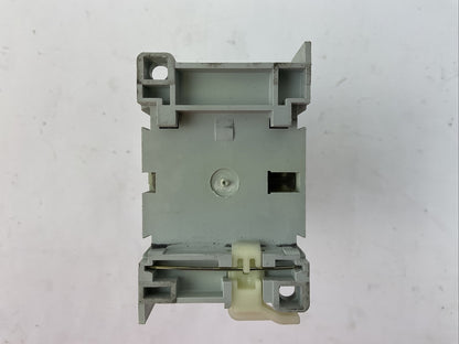 ALLEN BRADLEY 100S-C16DJ14C COIL 24VDC 100-C16D*10 600VAC 30A SER B 100S-F SER B