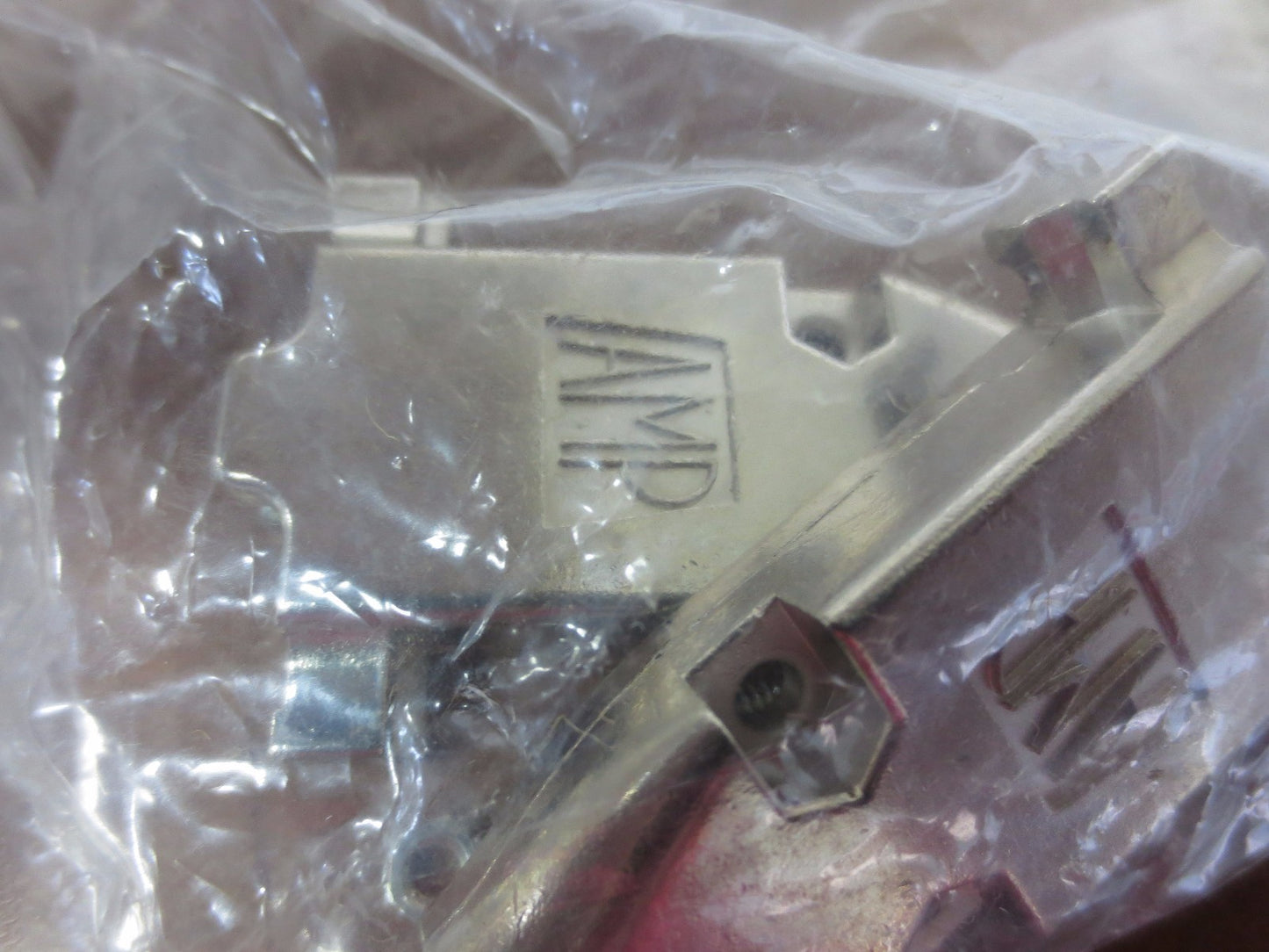 AMP CABLE CONNECTORS / CLAMP KITS - 745171-1 (3) & 745173-1 (4)  NEW SURPLUS