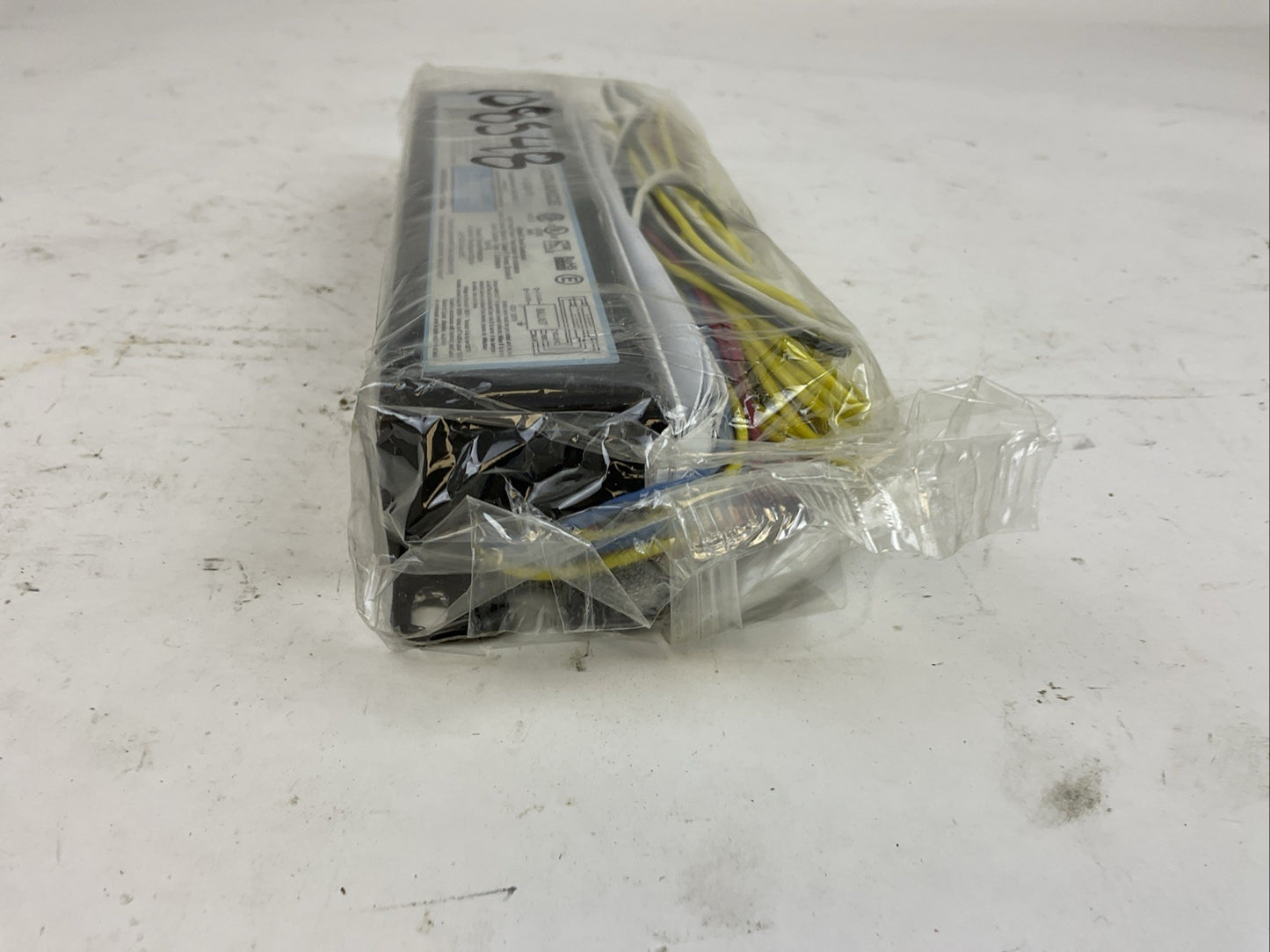 ADVANCE ICN-2S110-SC RAPID START ELECTRONIC BALLAST 120V TO 277V