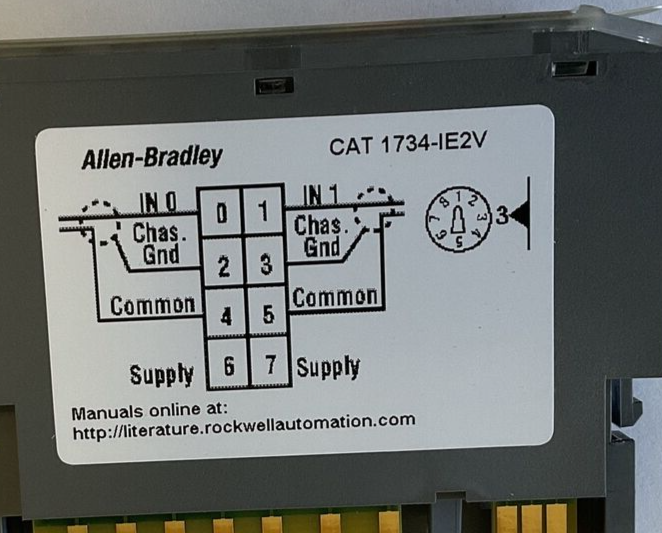 ALLEN BRADLEY 1734-IE2V ANALOG VOLT INPUT MODULE SER.C FW3.004