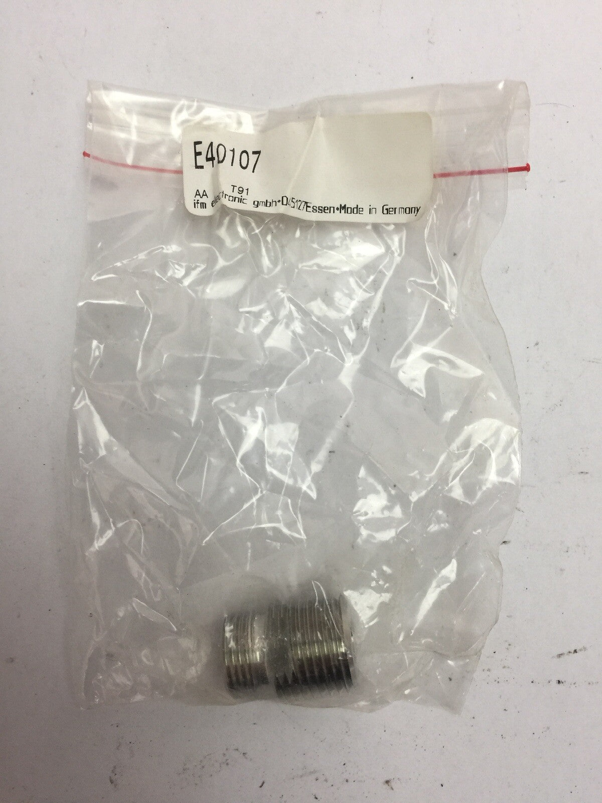 IFM EFECTOR SI8513 FLOW SENSOR KIT 240VAC W/ SI1006 E18247 E40107