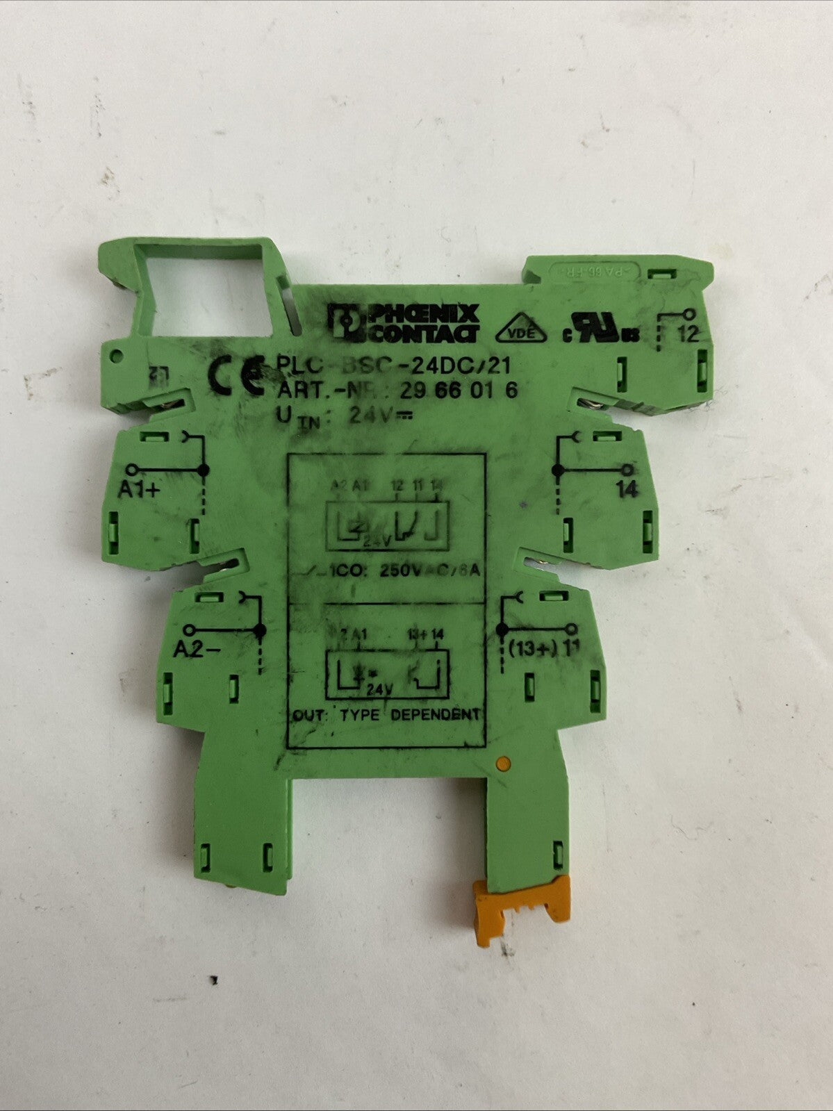 PHOENIX CONTACT PLC-BSC-24DC/21 RELAY BASE (LOT OF 3)