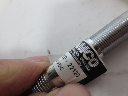 NAMCO CONTROLS ET110-22120 TUBULAR PROXIMITY SENSOR - N.O. - NPN - NEW SURPLUS