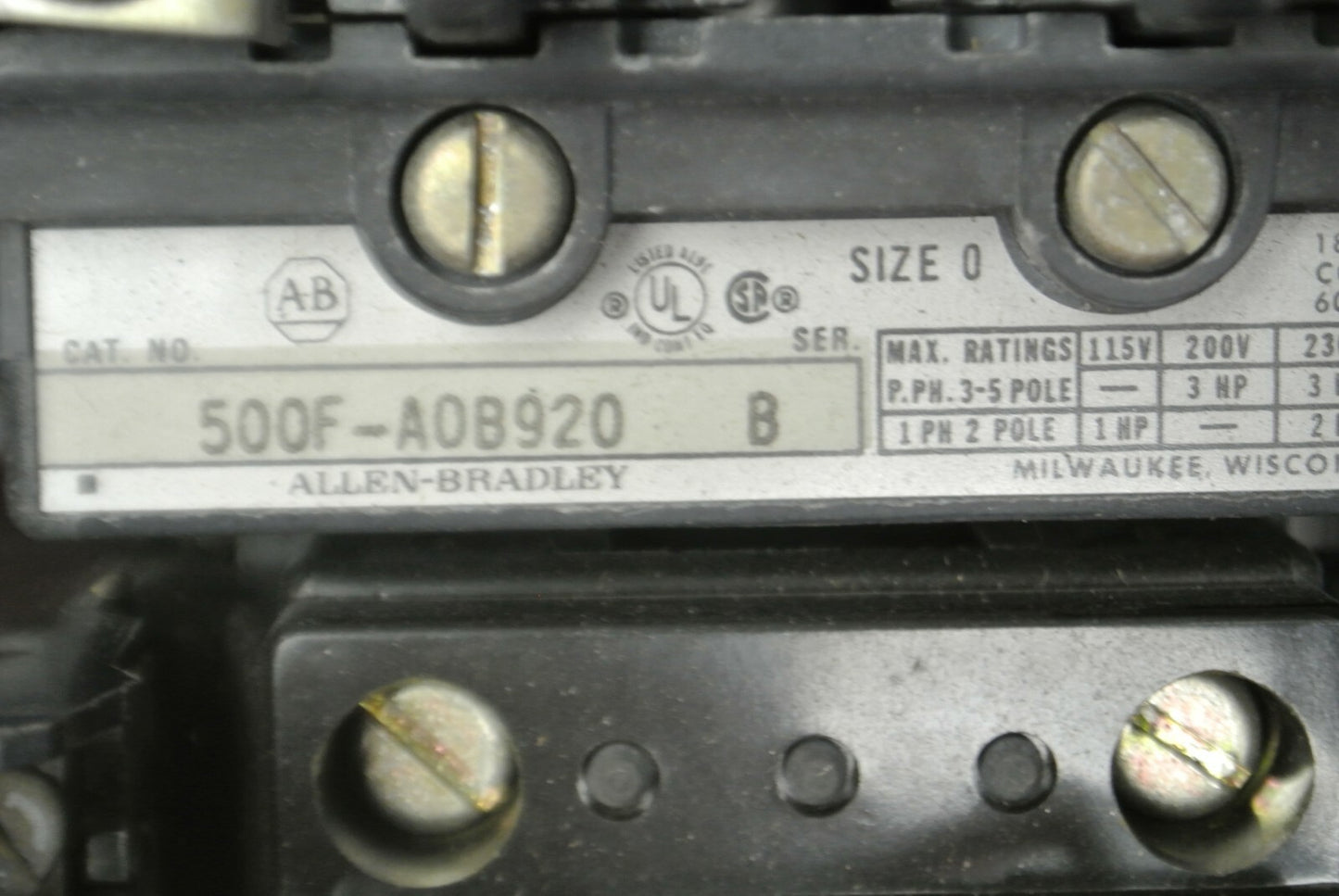 ALLEN-BRADLEY 500F-AOB920 / AC CONTACTOR / SIZE 0 / 2-POLE / NO CONTACTS