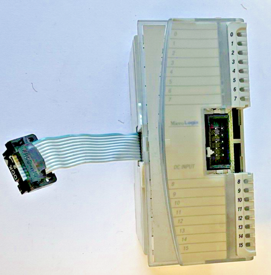 ALLEN BRADLEY 1762-IQ16 SINK/SOURCE INPUT SER.B REV.A 24VDC