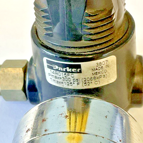 PARKER 14R015FC PNEUMATIC REGULATOR 300PSI WITH GAUGE
