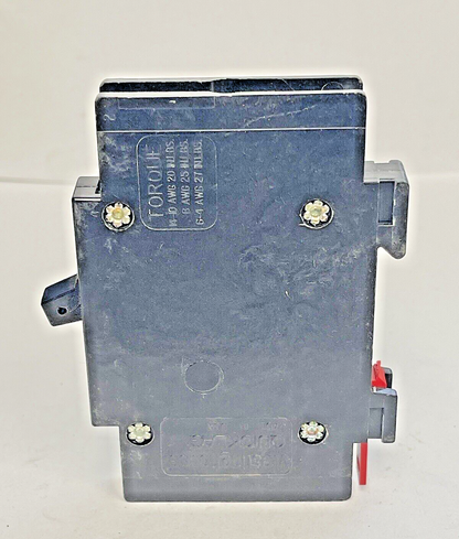 CUTLER-HAMMER - QCR1015T -1 POLE, 15 A, 120/240V CIRCUIT BREAKER - NEW OLD STOCK