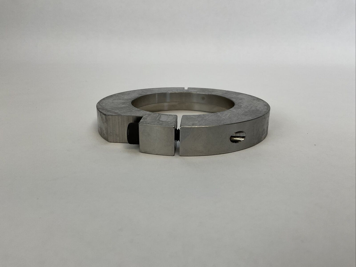 SEW EURODRIVE 06437346 SPLIT RING 26 LB.FT 35Nm