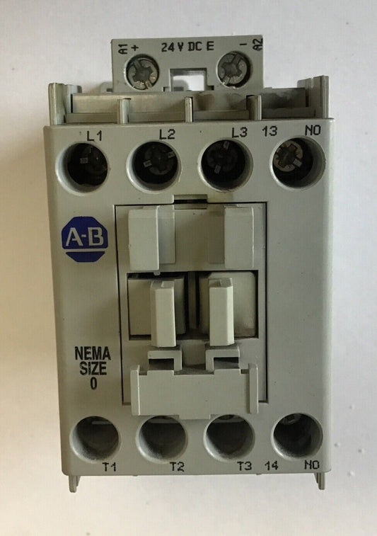 ALLEN BRADLEY 300-AOE*930 CONTACTOR SER.C 18A 600VAC 24VDC