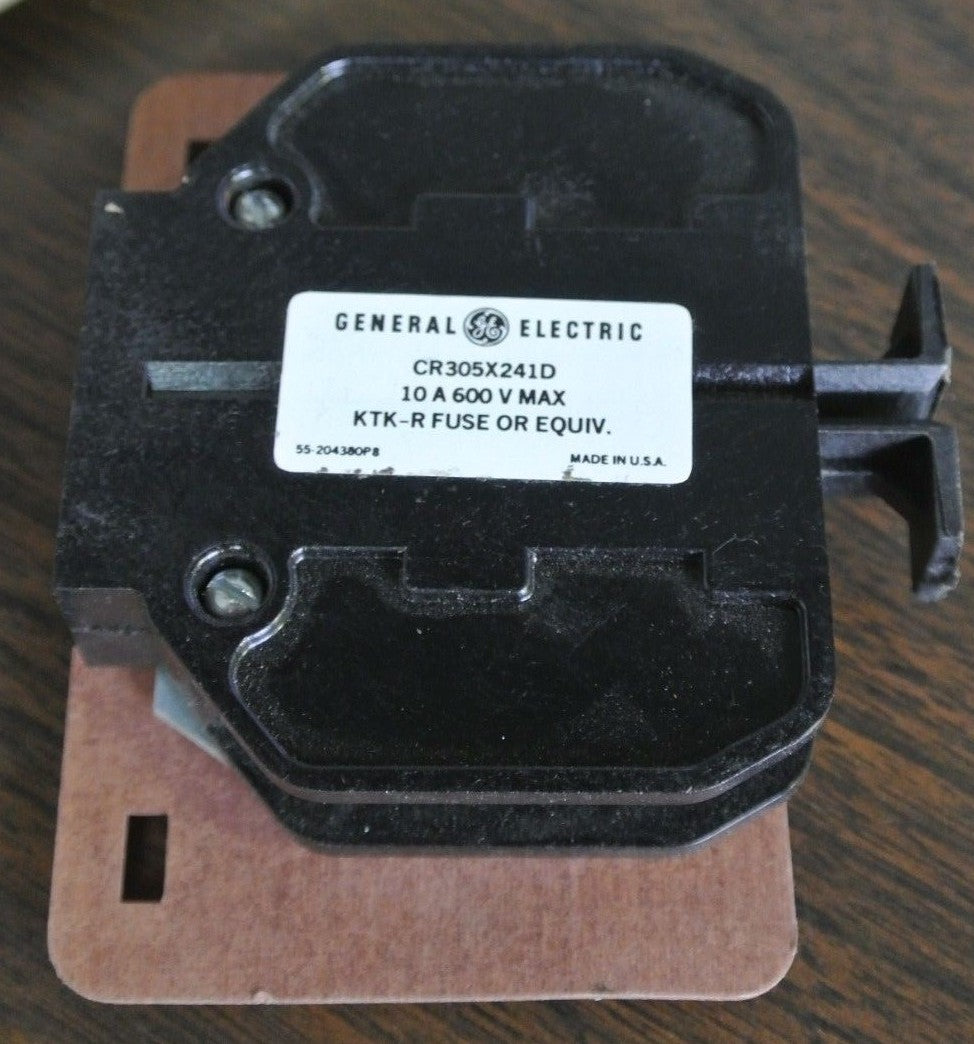 GE / GENERAL ELECTRIC CR305X241D CONTROL CIRCUIT FUSE KIT 600V SZ2 - NEW SURPLUS