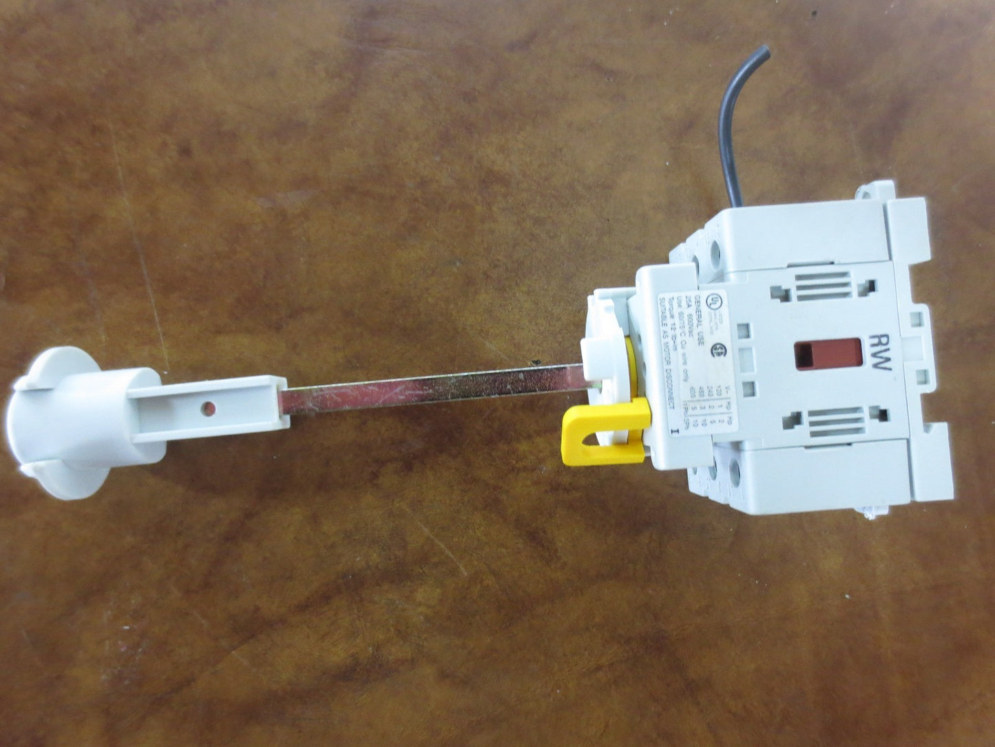 ALLEN-BRADLEY 194E-A25-1753 LOAD SWITCH Ser. B