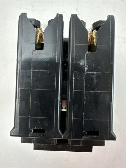 SQUARE D HOM230 30AMP 120/240VAC 2POLE HACR TYPE DP-4075 CIRCUIT BREAKER 10kA