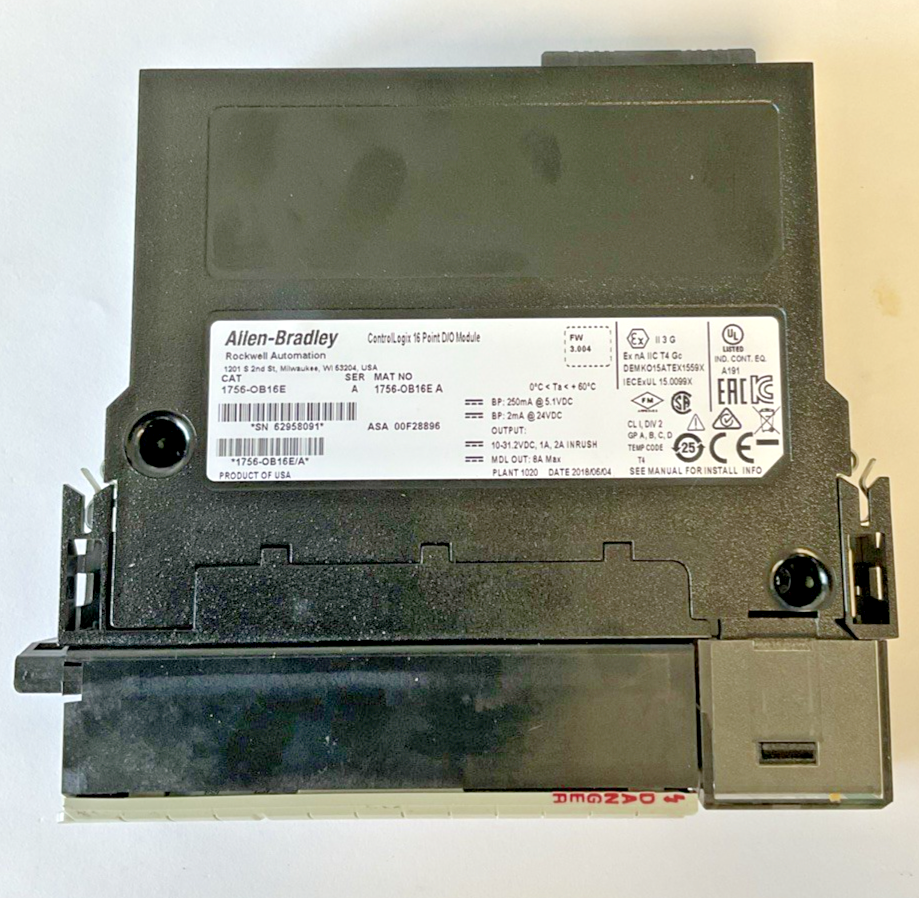 ALLEN BRADLEY 1756-OB16E D/O MODULE 16 POINT FW:3.004 SER.A