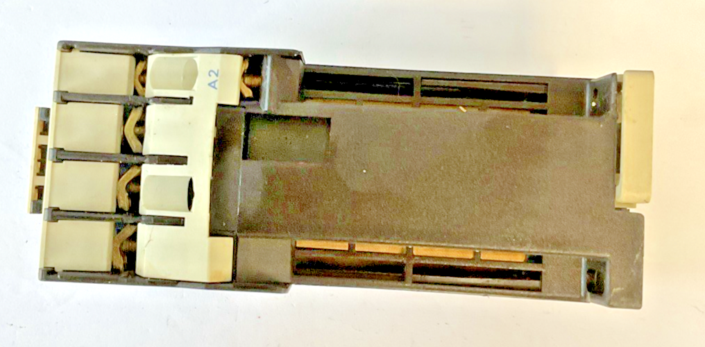 TELEMECANIQUE LP1 D18 10 CONTACTOR 32A 24VDC