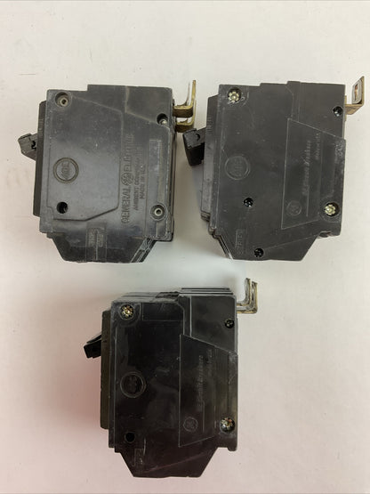 GE THQB215 15AMP 120/240VAC 2POLE CIRCUIT BREAKER (LOT OF 3)