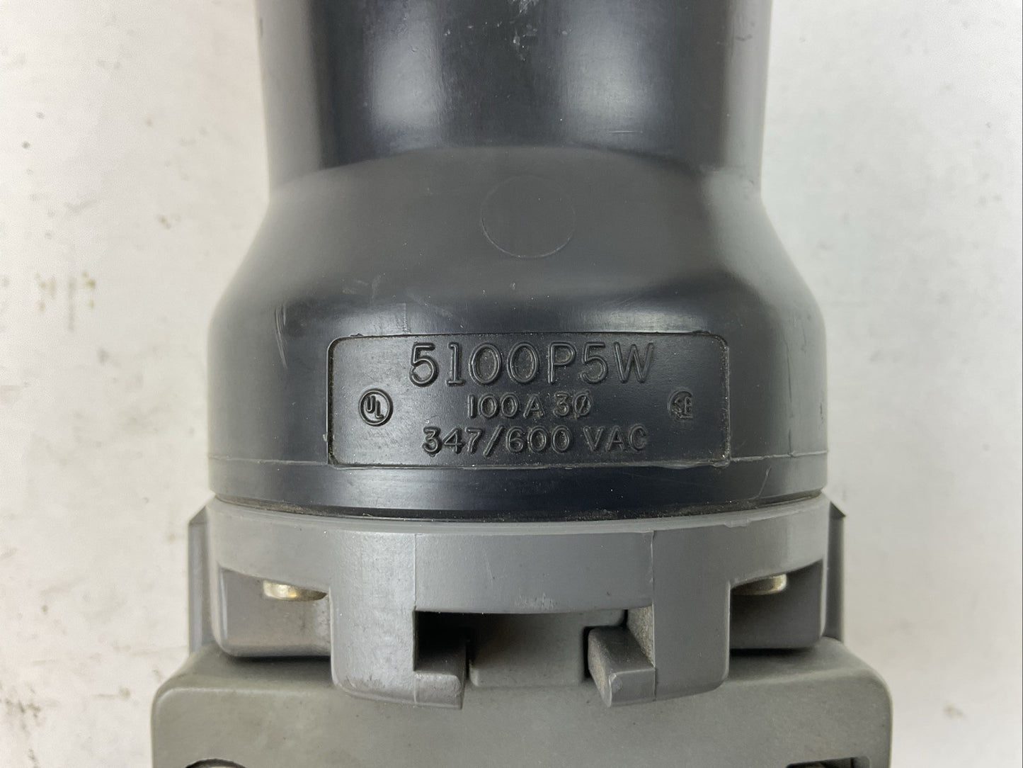 HUBBELL 5100P5W 347/600VAC PLUG PIN AND SLEEVE