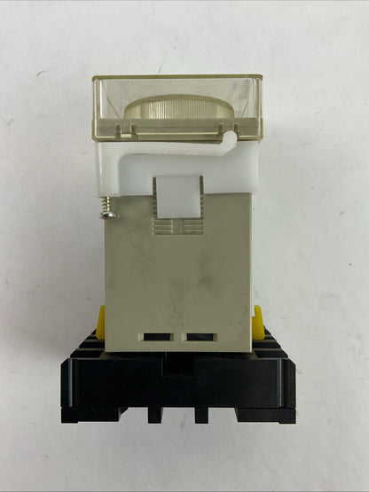 OMRON H3CR-H8RL TIME DELAY RELAY 24VDC/AC 50/60HZ P2CF-08 RELAY SOCKET