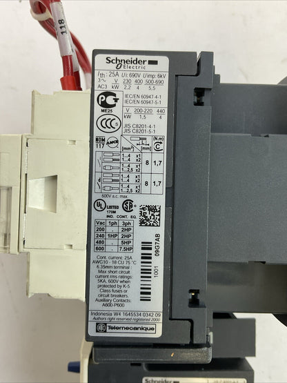 SCHNEIDER ELECTRIC REVERSING STARTER (LC1D09(2) CONTACTOR+LRD07 RELAY) 120V COIL