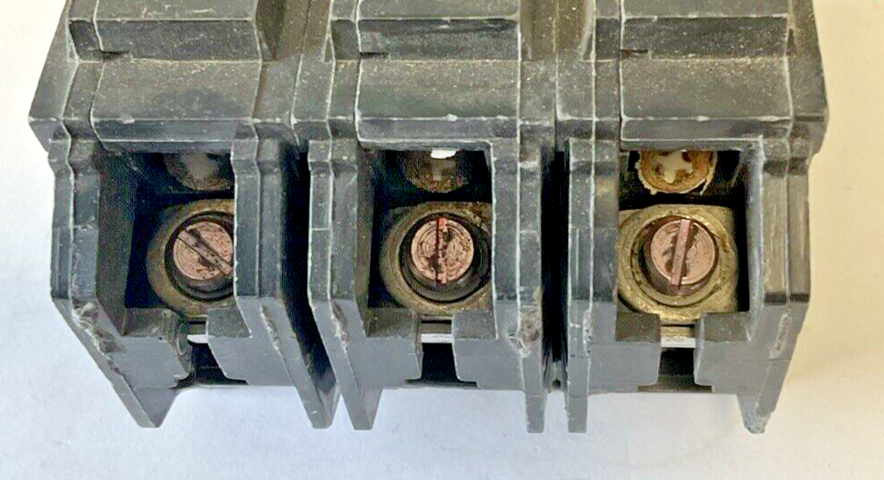 GENERAL ELECTRIC THQL32020 CIRCUIT BREAKER 20A 3POLE 240VAC