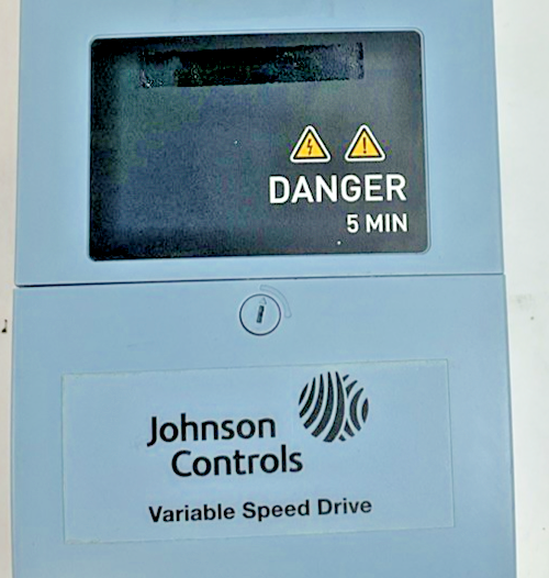 JOHNSON CONTROL VS007410A-00000 VARIABLE SPEED DRIVE HP:7.5VT 500V 50/60HZ 12A