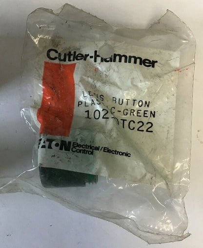 CUTLER HAMMER 10250TC22 LENS BUTTON PLASTIC-GREEN***LOTOF6***