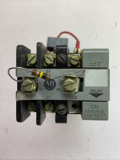 ALLEN BRADLEY 700-R400A1 SER B 852D-C SER G CONTROL TIMING RELAY 1.0 SEC 300V